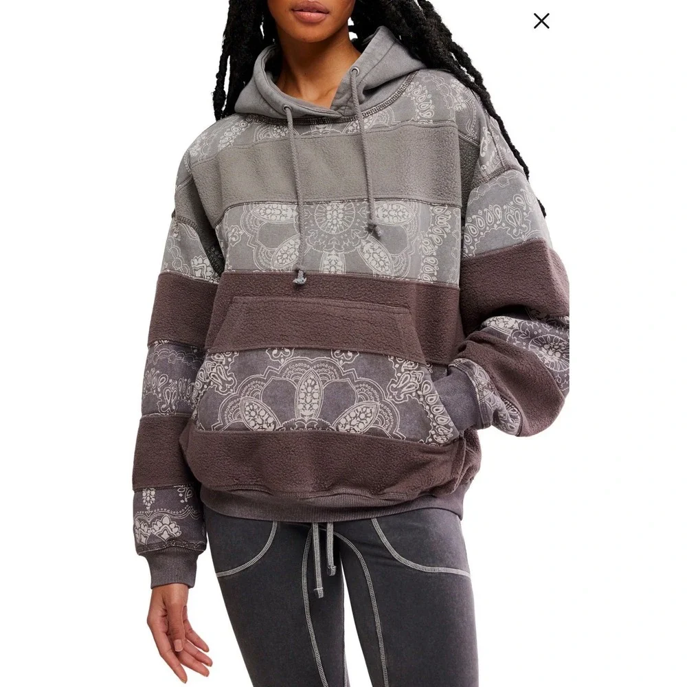 14. NWT Free People Movement Final Call Bandana Logo Hoodie